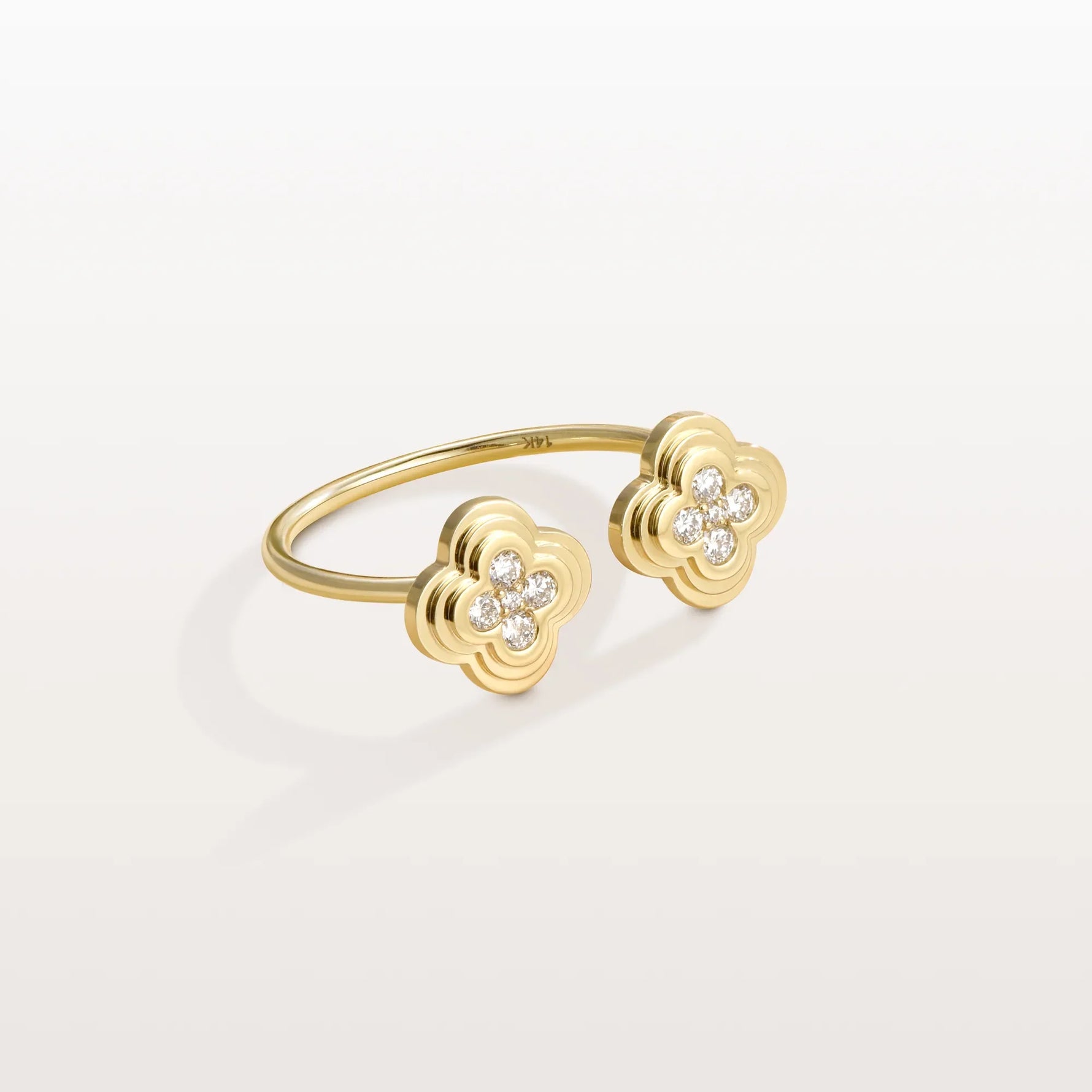 Lab Grown Diamond Clover Ring In 14K Gold/Platinum - Rings