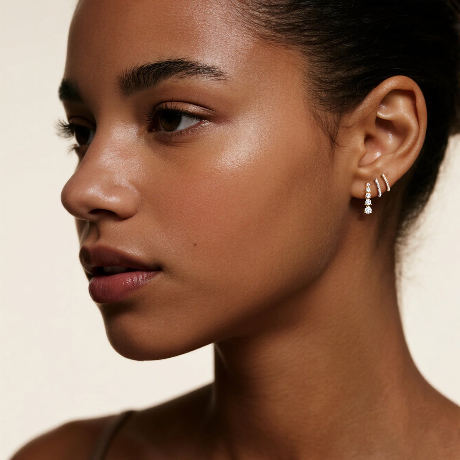 14K Solid Gold Round Dangle Earring With Lab - Grown Diamond - 