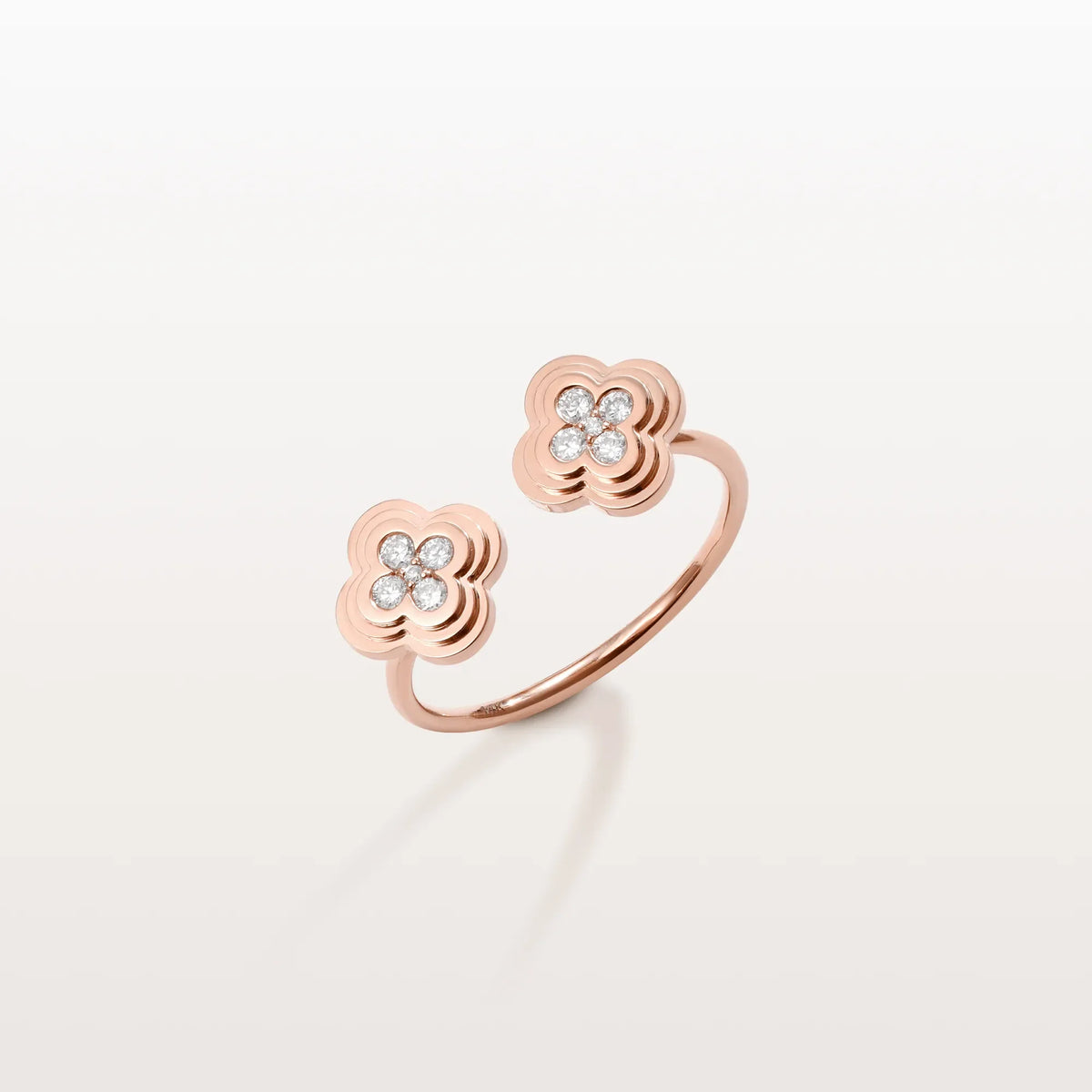 Lab Grown Diamond Clover Ring In 14K Gold/Platinum - Rings