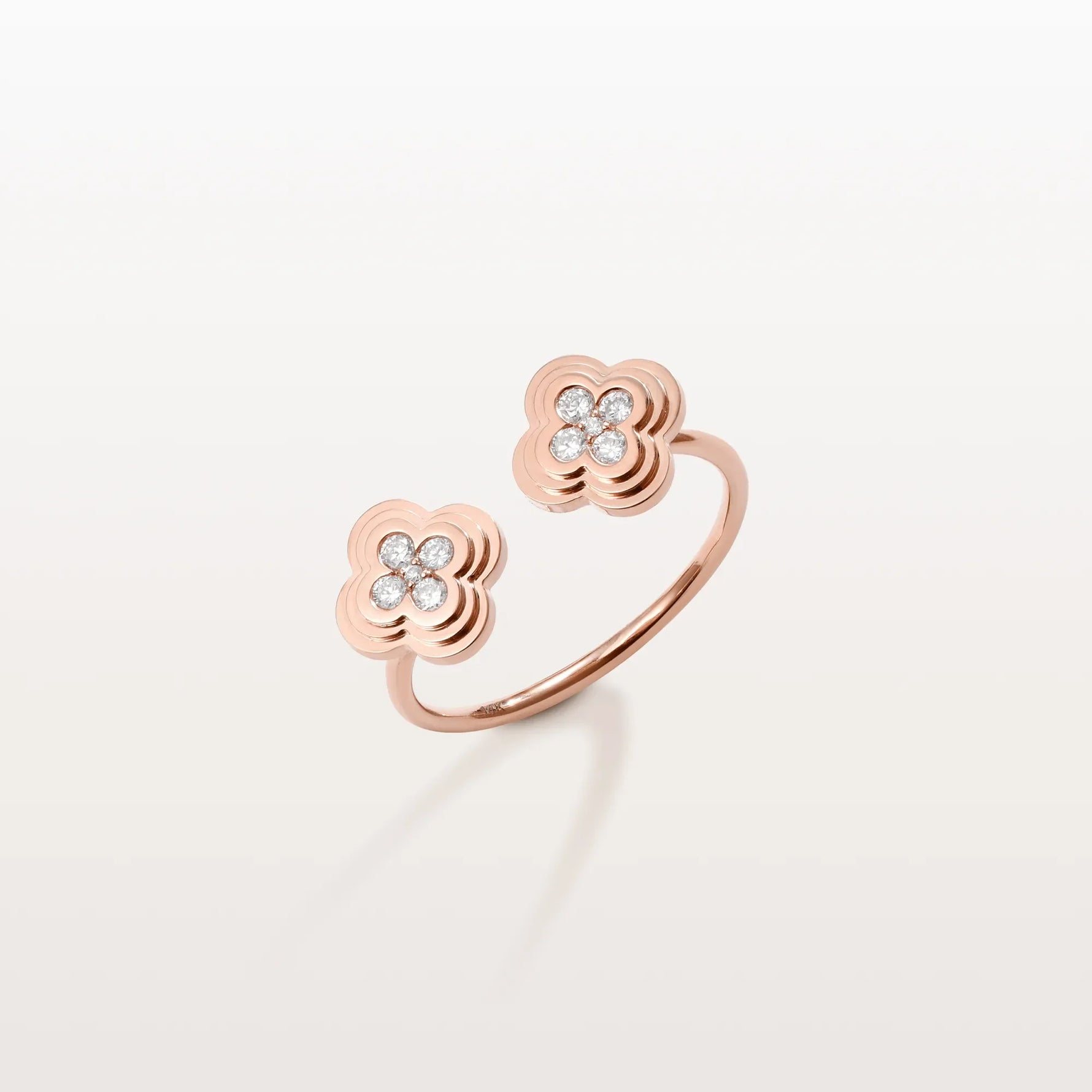 Lab Grown Diamond Clover Ring In 14K Gold/Platinum - Rings