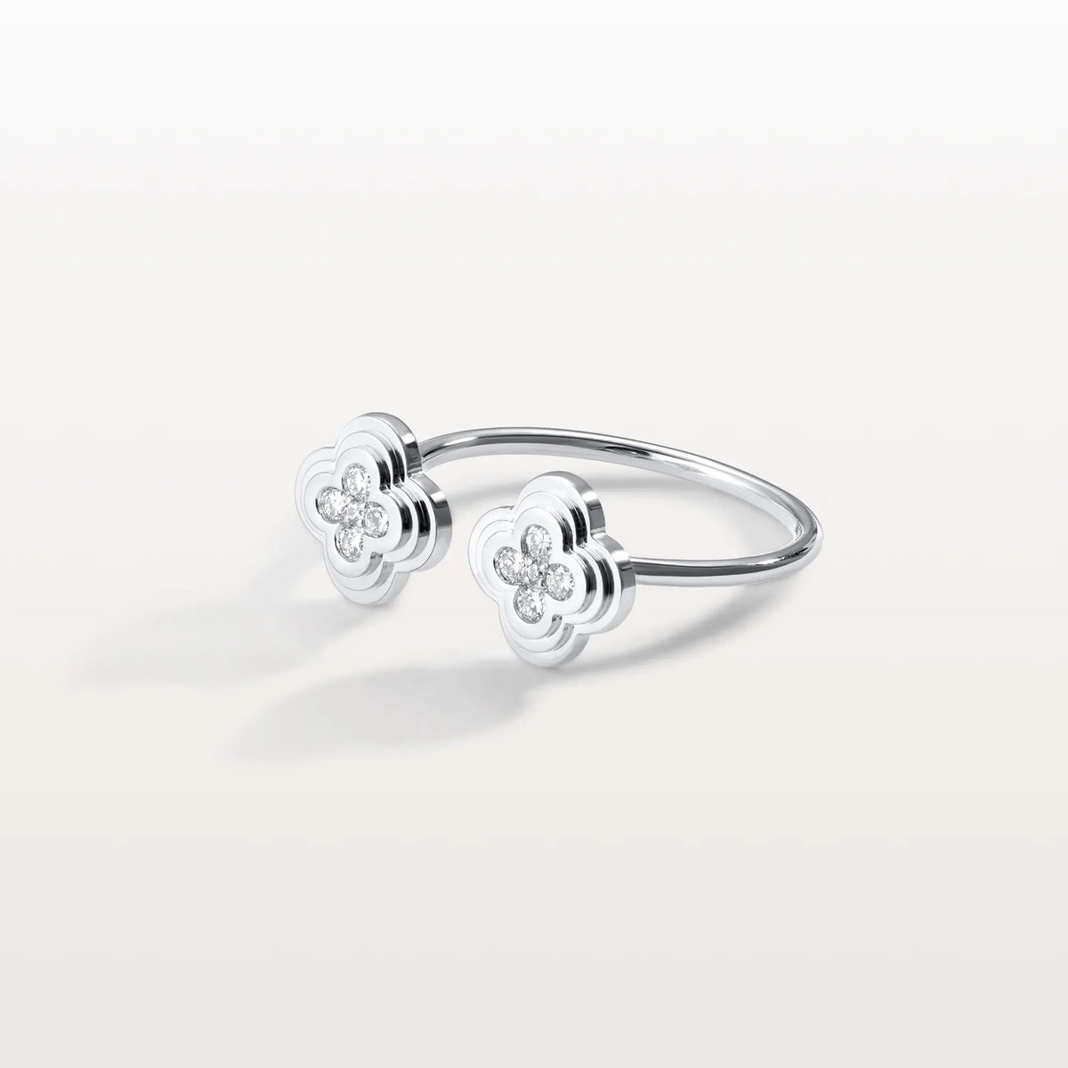 Lab Grown Diamond Clover Ring In 14K Gold/Platinum - Rings